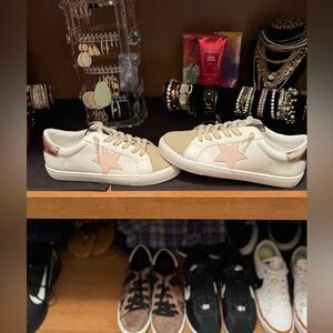 Women’s vintage Havana shoes